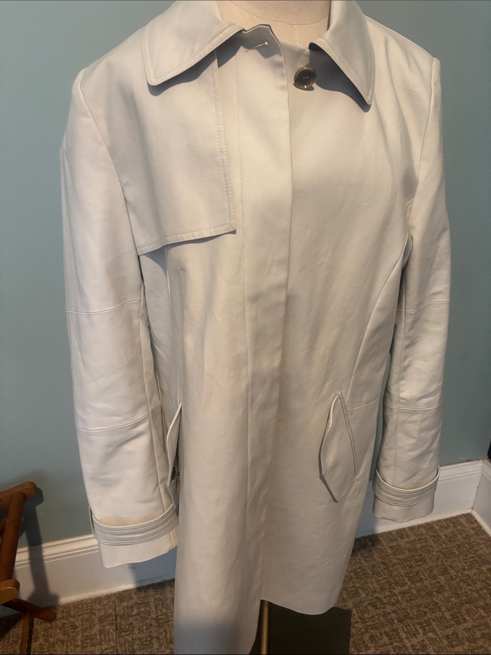 Pendleton Women's Light Cream Trench Coat with Classic Collar